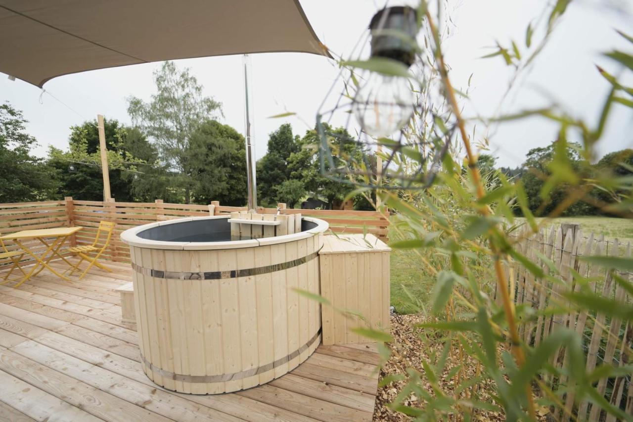 Bulles Odette & Ginette Et Tiny House Suzette "Au Guet Marais" Etape Insolite Paliseul エクステリア 写真